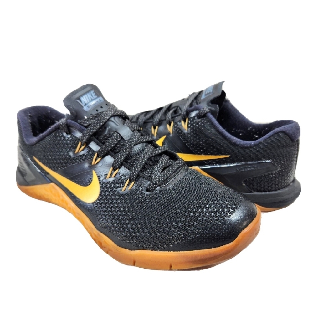 NIKE iD Metcon 4 Running Training Shoes Sz 7 Black/Gold/Gum AR5136-991